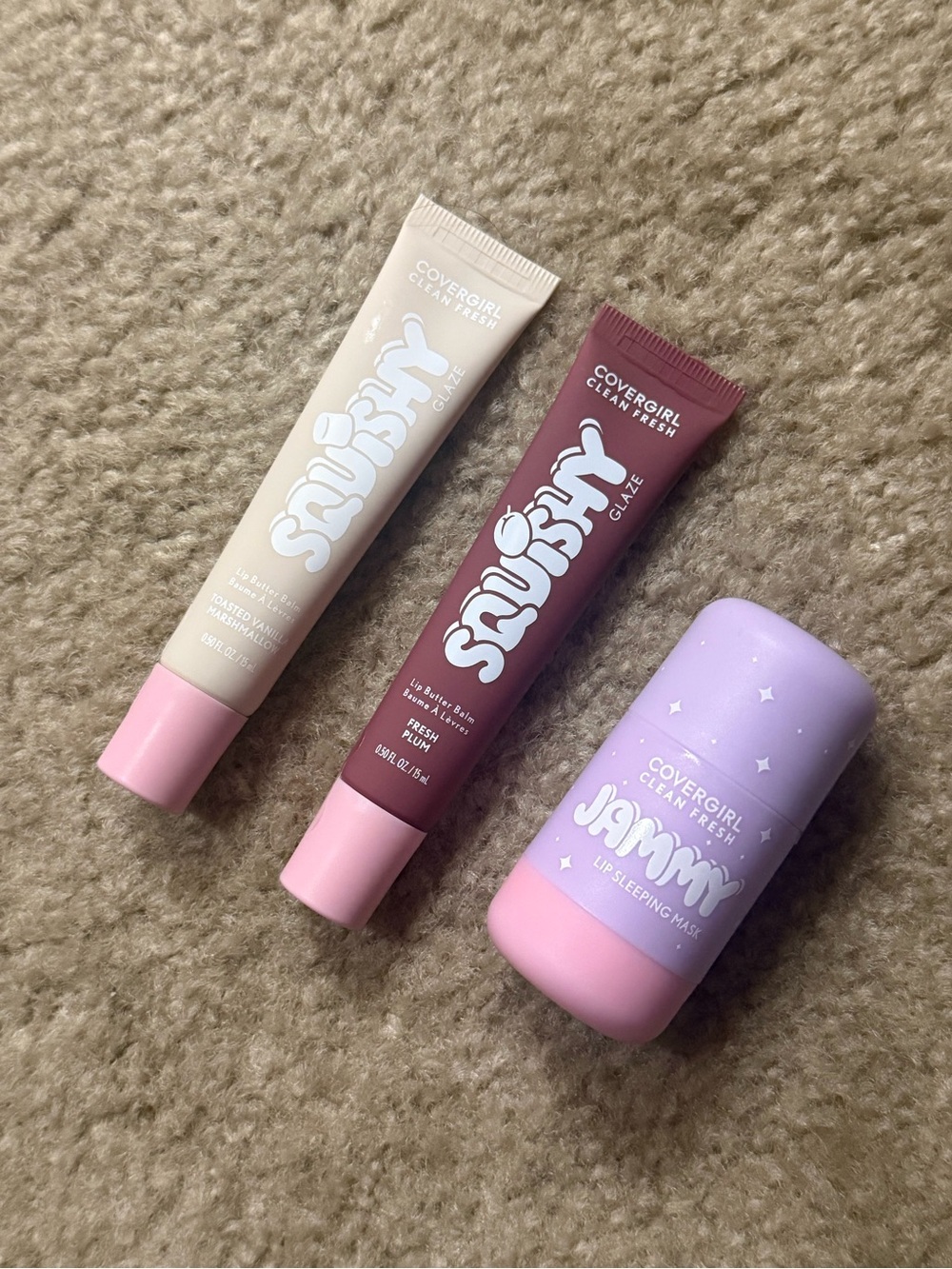 CoverGirl Clean Fresh Squishy Glaze (Bundle of 10 + Lip Sleeping Mask) - Picture 3 of 3